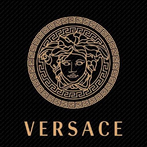 why is medusa on versace|Versace symbol meaning.